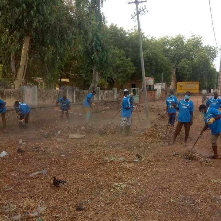 Assainissement à Kandi: l’AJVA 08 ans déjà!