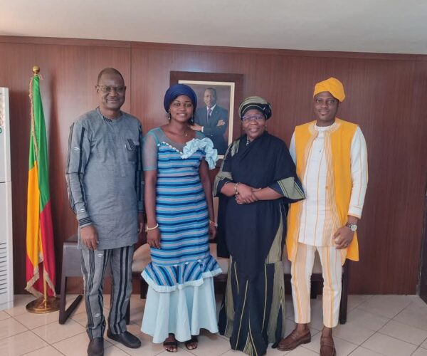 FESTAKO Bembèrèkè: le comité d’organisation chez Mariam TALATA.