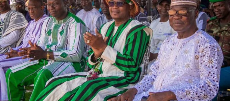 Sinendé: le ministre conseiller Bio Guèra en digne fils Baatonu présent au festival des arts et de la culture avec un message fort