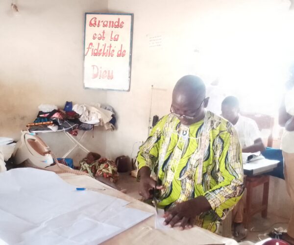 FESTAKO: un artisan de Kandi prépare une grosse surprise à Bembèrèkè.