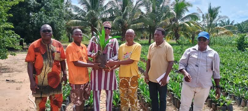 Au contact des acteurs: Le Ministre Conseiller Bio Guèra SACCA KINA révèle le monde rural dans le Zou