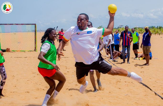 Développement du sport au Bénin: le Handball à la plage, une innovation de la FBHB
