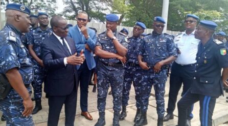Fête nationale du 1er août : le ministre Alassane SEIDOU vérifie la préparation des forces de sécurité