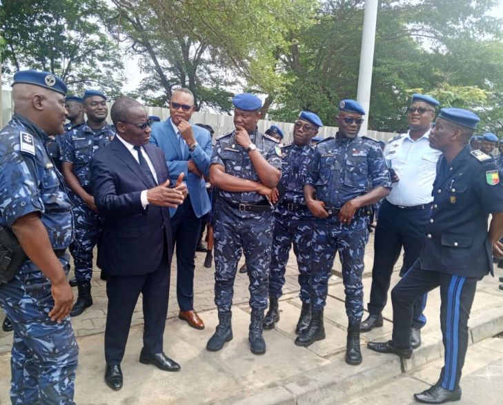Fête nationale du 1er août : le ministre Alassane SEIDOU vérifie la préparation des forces de sécurité