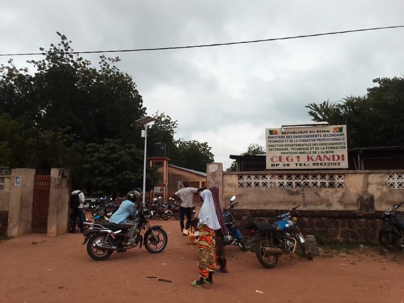 Baccalauréat 2025 : Distribution des Attestations de Réussite dans le Département de l’Alibori